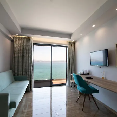 Aianteion Bay Luxury & Hotel Aiandion