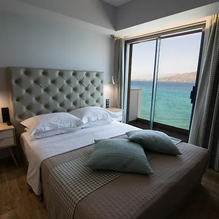 Aianteion Bay Luxury & 3* Aiandion