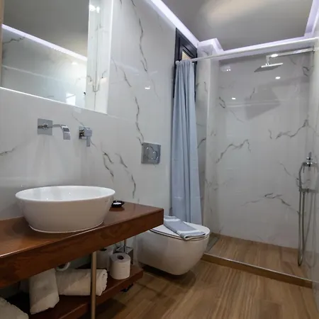 Aianteion Bay Luxury & Hotel 3*