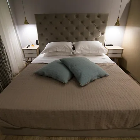 Aianteion Bay Luxury & 3* Aiandion