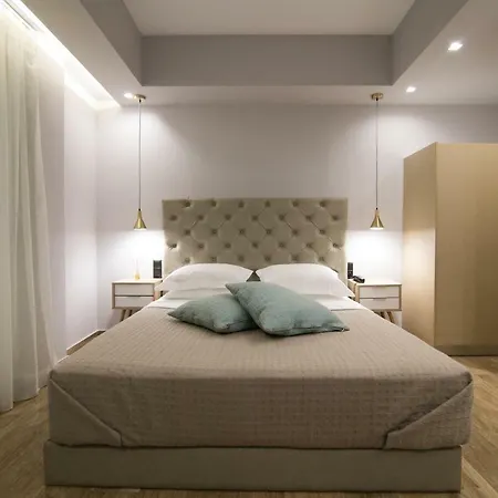 Aianteion Bay Luxury & מלון 3*