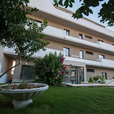 Aianteion Bay Luxury & Hotel Aiandion